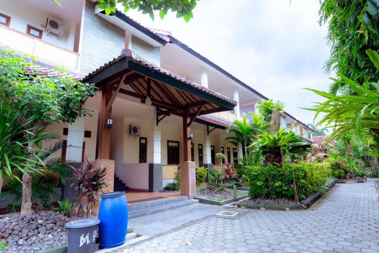 Hotel Mahkota Plengkung By Ecommerceloka Banyuwangi  Luaran gambar